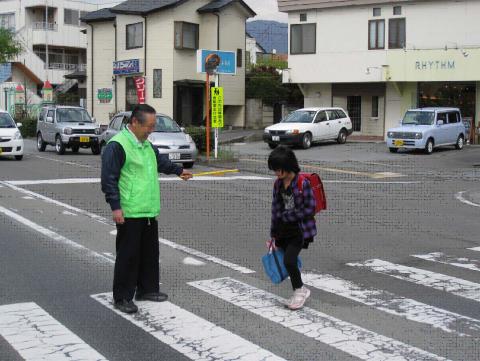 穴切・安全みまもり隊の様子2