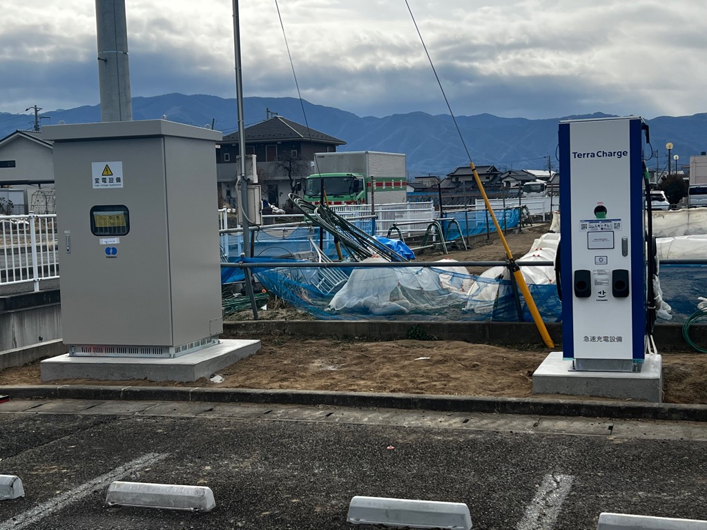 EV充電器(市立甲府病院)