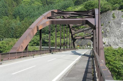 荒川大橋