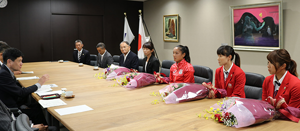 7月4日 リオデジャネイロ五輪・女子ホッケー日本代表選出に伴う表敬訪問の写真2