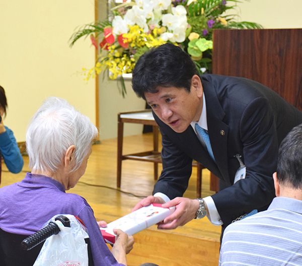 9月14日 平成28年度 慶祝訪問の写真2