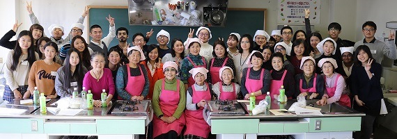 12月11日 第25回食の異文化交流会の写真3