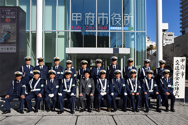 1月11日 平成29年 甲府市交通安全 出陣式の写真2