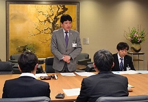 2月13日 「災害時における被災者等相談の実施に関する協定」 調印式の写真1