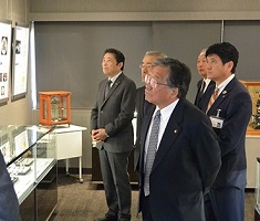 3月28日 山梨大学 未来地域創造会議及び学内視察の写真2