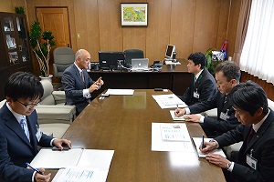 4月25日 市内中小企業への訪問の写真2