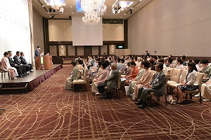5月28日 茶道裏千家淡交会 山梨青年部創立50周年記念大会の写真2