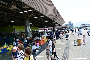 6月24日 第17回 市場開放 甲府さかなっぱ市の写真2