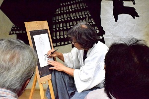 7月13日 こうふ開府500年応援事業「武田信玄と24将立体切り絵展」の写真2