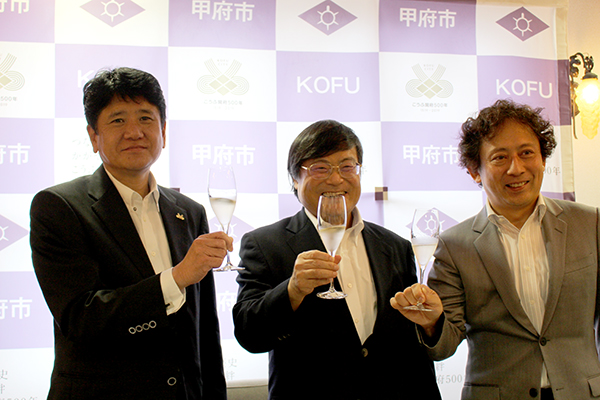 8月29日 甲府市と山梨大学の共同開発「スパークリングワイン」酵母決定!の写真2
