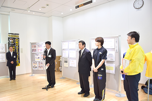 9月27日 山梨クィーンビーズバスケットボールクラブ展の写真1