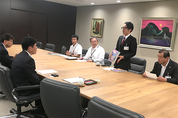10月2日 「地域おこし企業人」着任の写真2