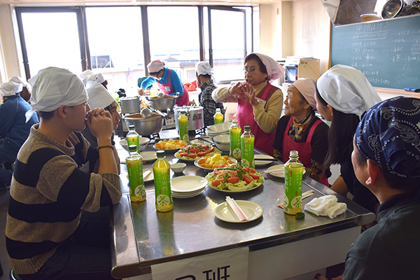 11月26日 第27回食の異文化交流会の写真4