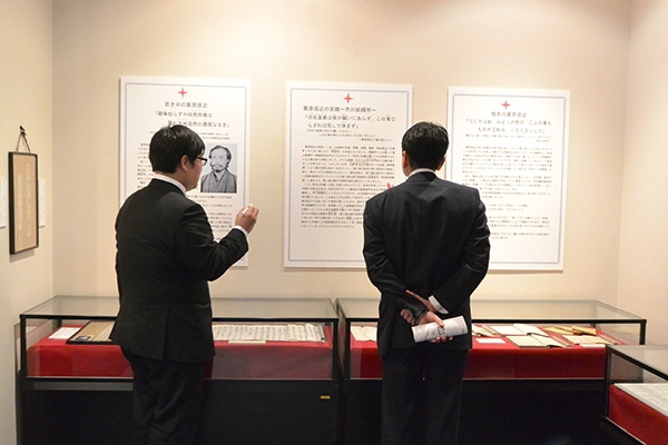 12月13日 山梨中銀金融資料館「山梨近代化の父 栗原信近 展」の写真2
