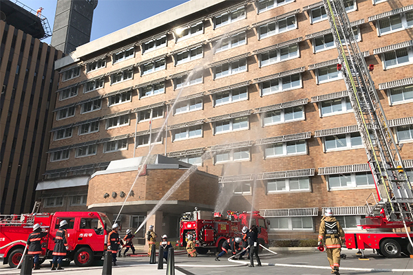 2月27日 春の火災予防運動に伴う総合消防訓練の写真2