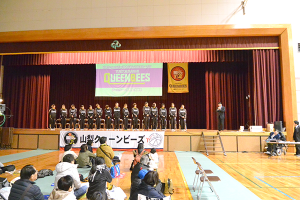 3月21日 山梨クィーンビーズ ブースター・後援会感謝祭の写真2