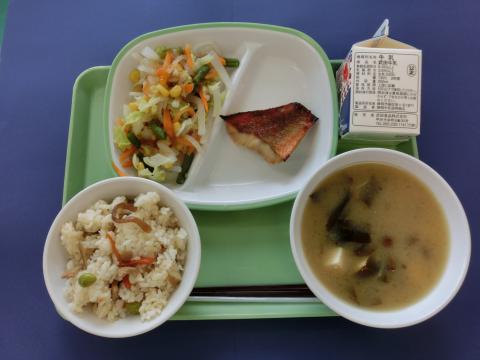 411給食メニュー