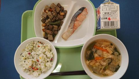 R10529給食メニュー
