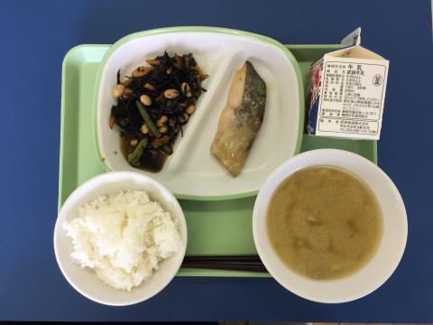 R10918給食メニュー