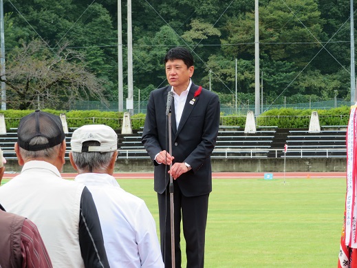 第32回甲府市市長旗争奪グラウンドゴルフ大会の写真2