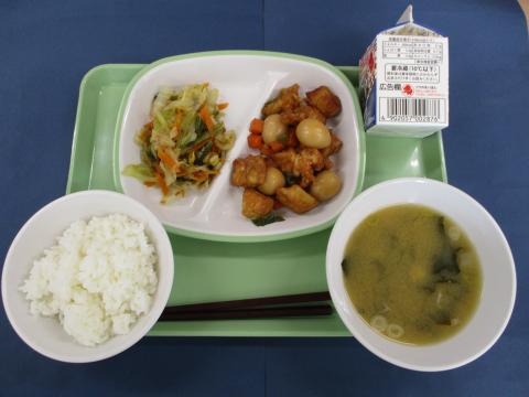 R11106給食メニュー