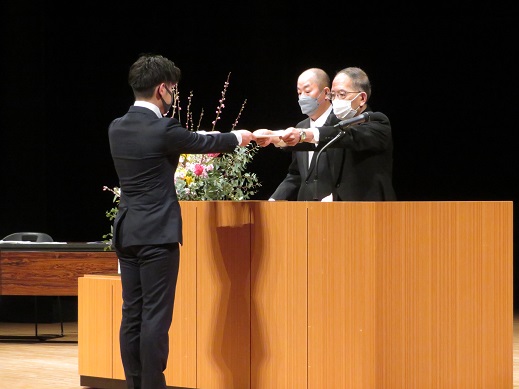 6063