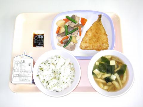 20220518給食メニュー