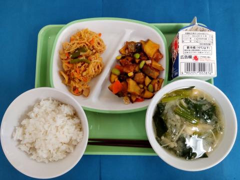 20220512給食メニュー