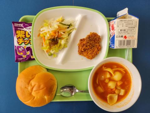 20220606給食メニュー