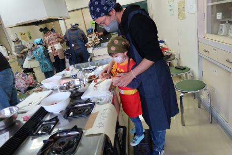 パパと子どもの料理教室1