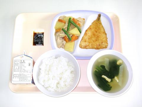 20221130給食メニュー