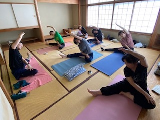 807aiyo3