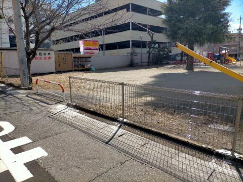 橘公園フェンス改修後3