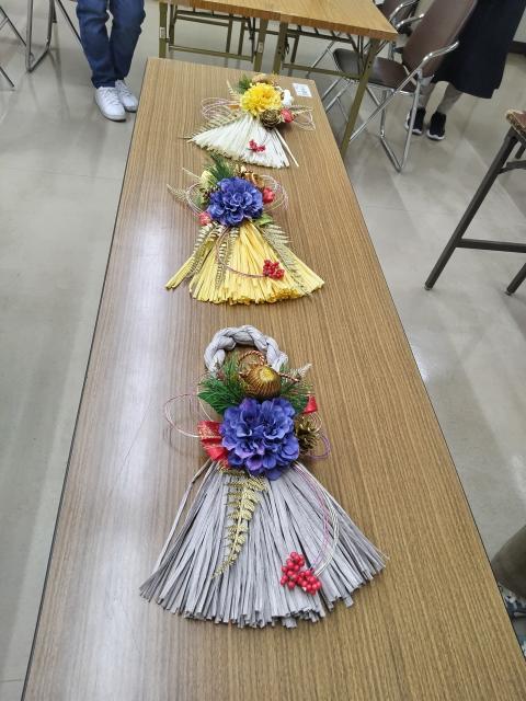 しめ縄飾り
