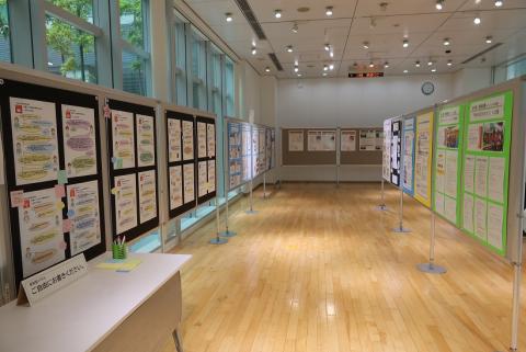 パネル展の様子2