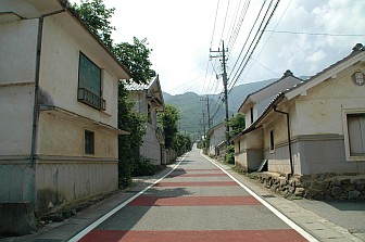 右左口宿の街並み